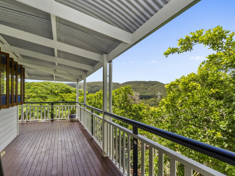 71 Barcoo Court, Clagiraba QLD 4211
