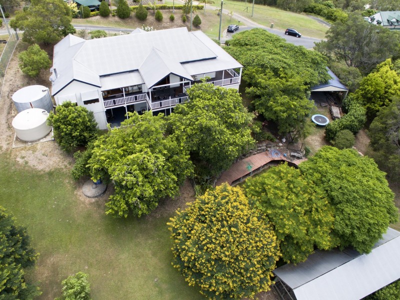 71 Barcoo Court, Clagiraba QLD 4211