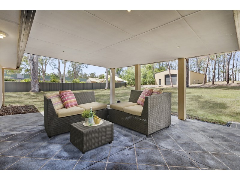 33 Warrego Way, Helensvale QLD 4212
