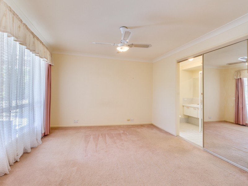 6 Otford Place, Helensvale QLD 4212