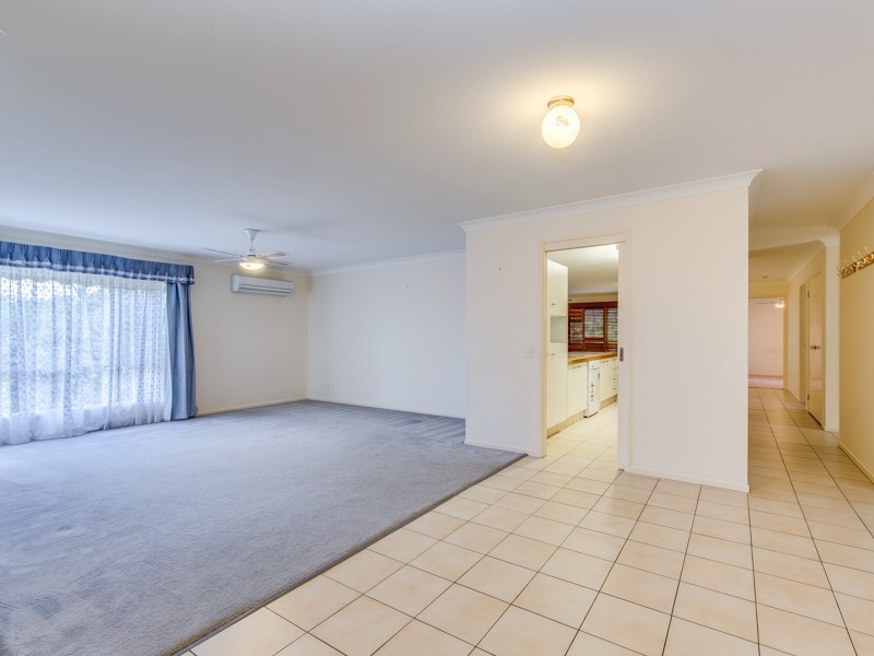 6 Otford Place, Helensvale QLD 4212