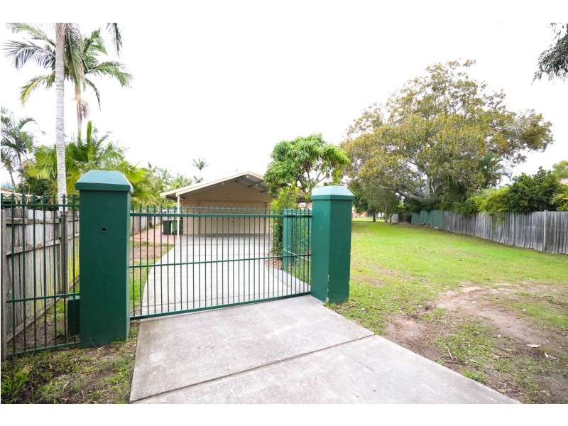 4 Lakewood Court, Helensvale QLD 4212