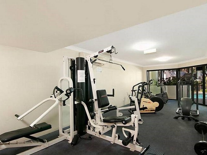 202/392 Marine Parade, Labrador QLD 4215