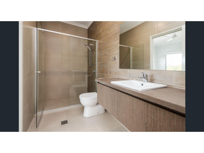 5/3 Michigan Drive, Oxenford QLD 4210