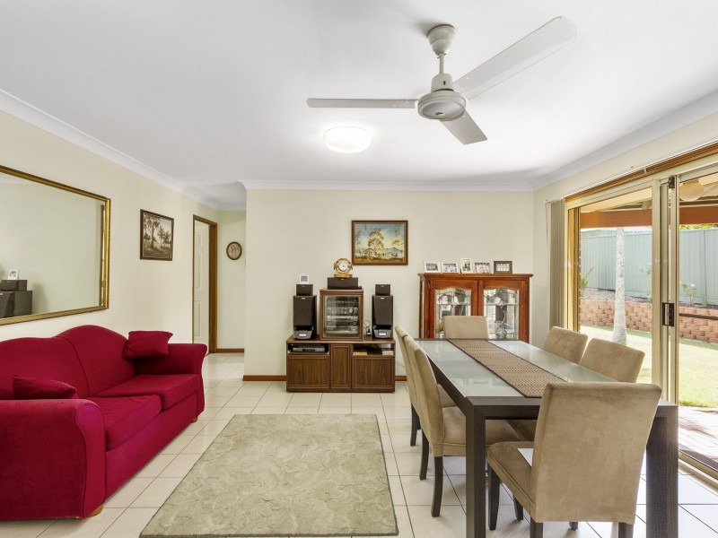 116 Mildura Drive, Helensvale QLD 4212