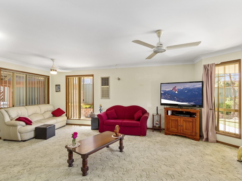 116 Mildura Drive, Helensvale QLD 4212