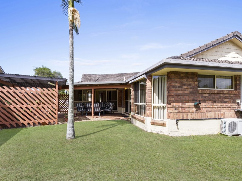 116 Mildura Drive, Helensvale QLD 4212