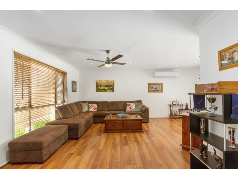226 Mildura Drive, Helensvale QLD 4212