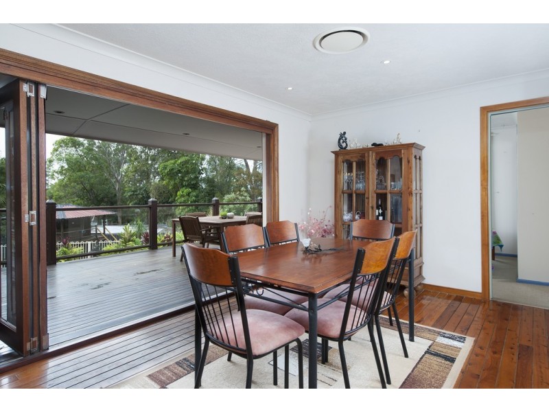 14 Camden Court, Helensvale QLD 4212