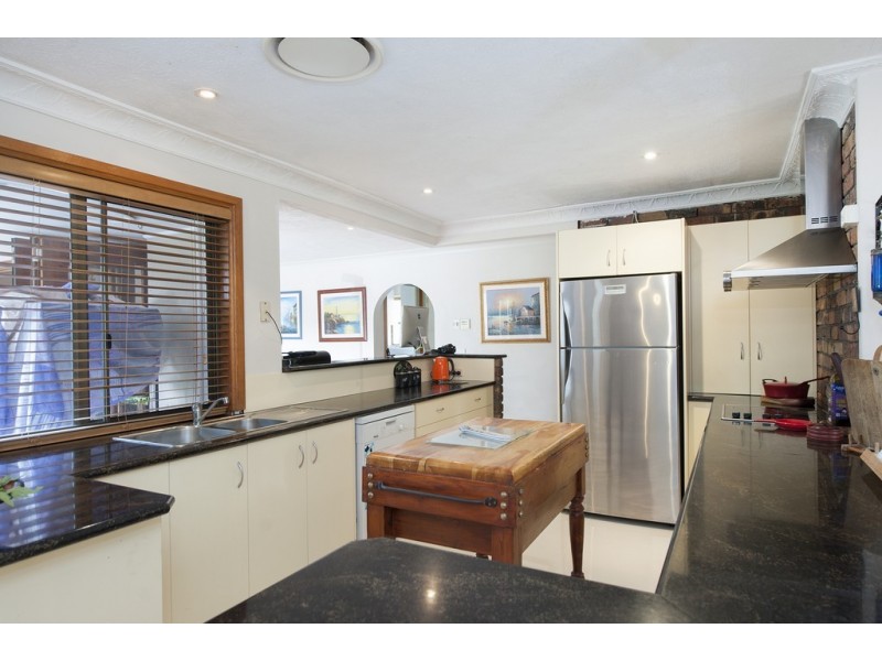 14 Camden Court, Helensvale QLD 4212