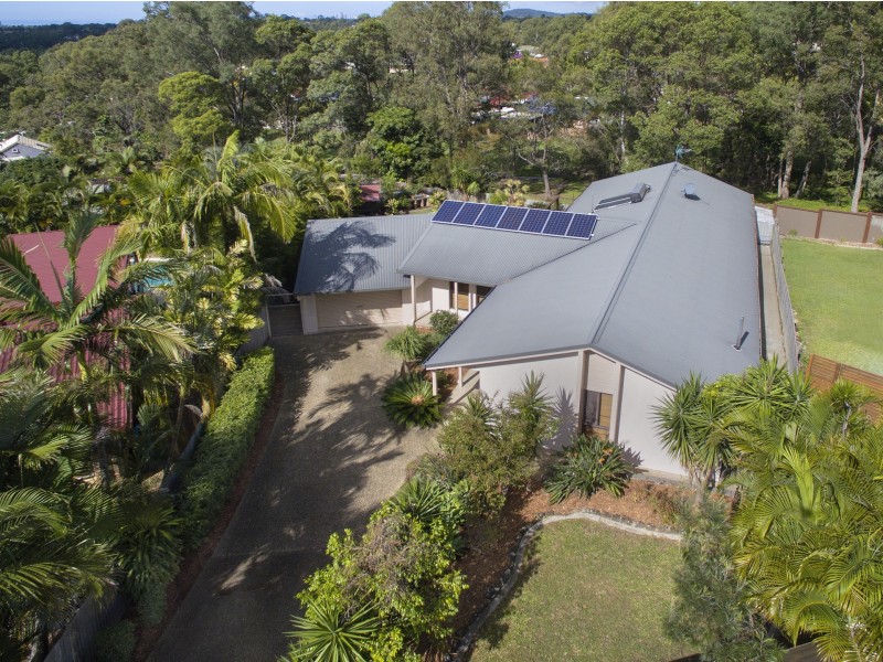 14 Camden Court, Helensvale QLD 4212