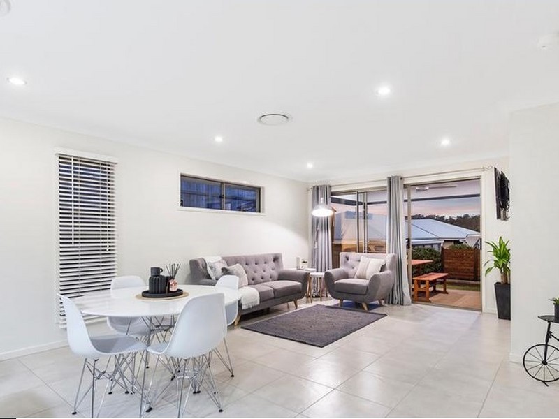 3 Isaac Street, Upper Coomera QLD 4209