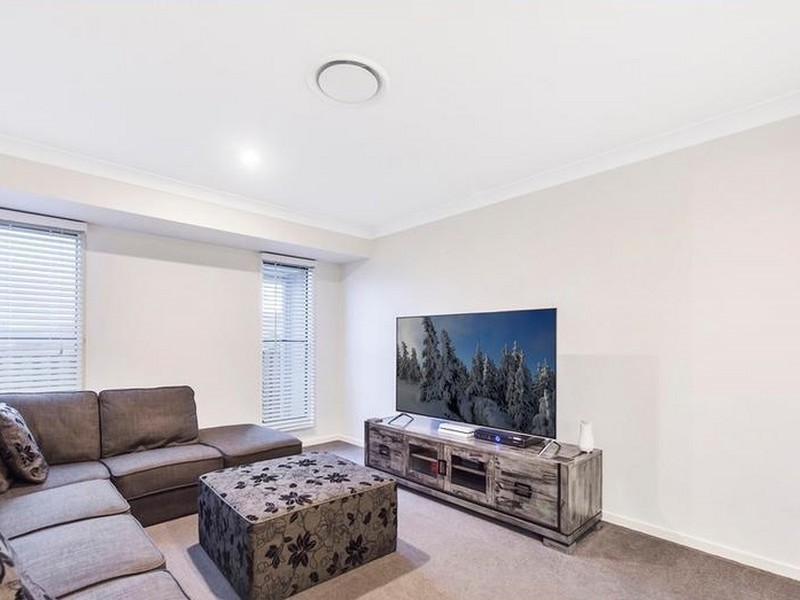 3 Isaac Street, Upper Coomera QLD 4209