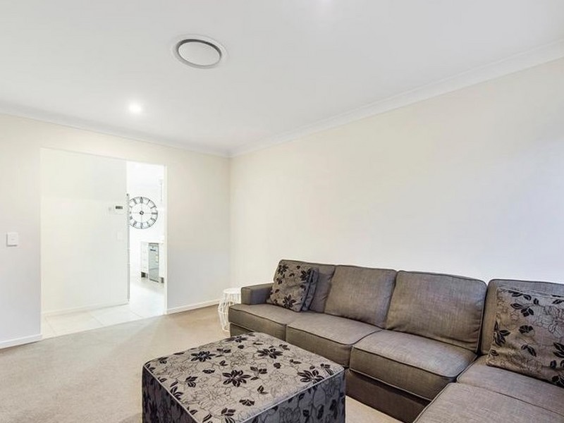 3 Isaac Street, Upper Coomera QLD 4209