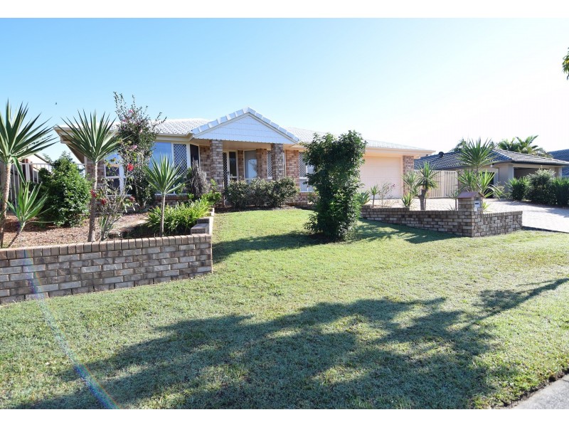 30 Corringle Close, Helensvale QLD 4212