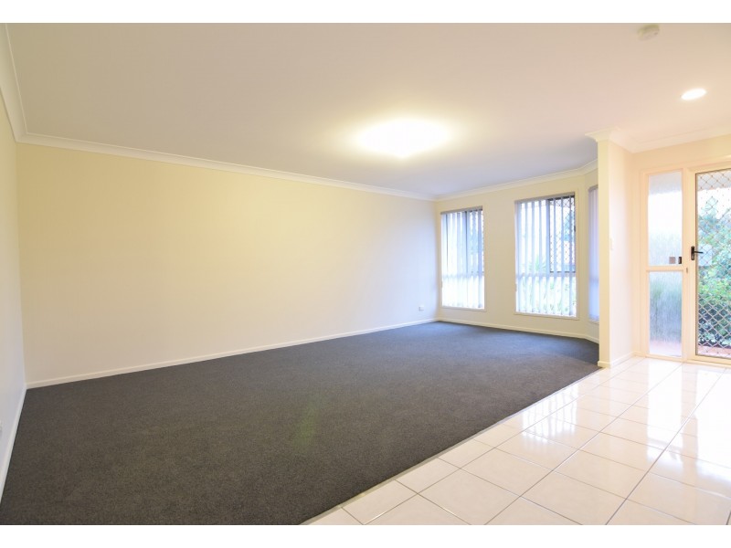 30 Corringle Close, Helensvale QLD 4212