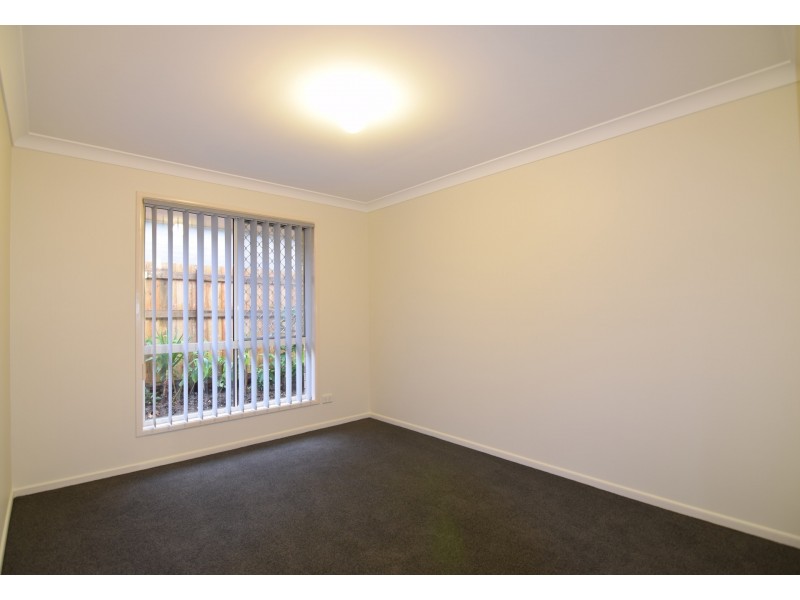 30 Corringle Close, Helensvale QLD 4212