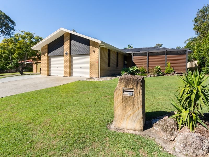 5 Midvale Place, Helensvale QLD 4212