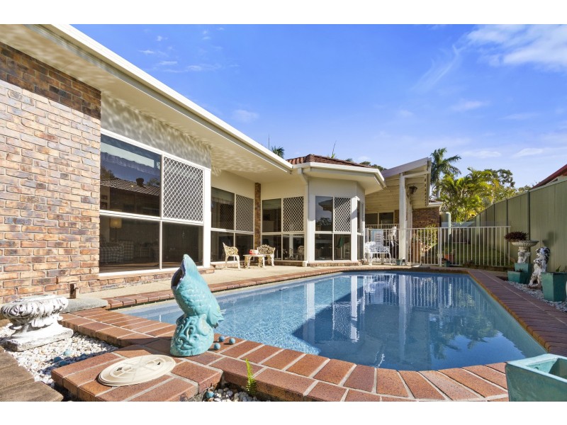 5 Glendale Place, Helensvale QLD 4212