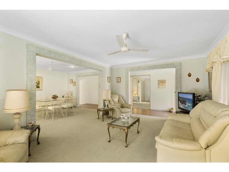 5 Glendale Place, Helensvale QLD 4212