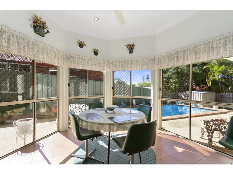 5 Glendale Place, Helensvale QLD 4212