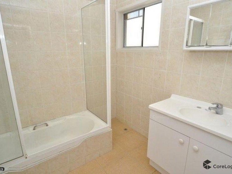 1/1 Brighton street, Biggera Waters QLD 4216