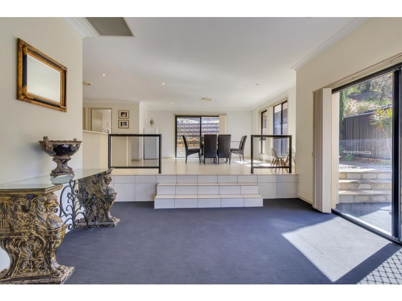 11 McNamara Court, Oxenford QLD 4210