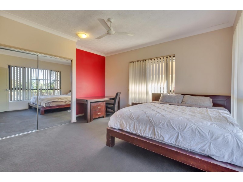 11 McNamara Court, Oxenford QLD 4210