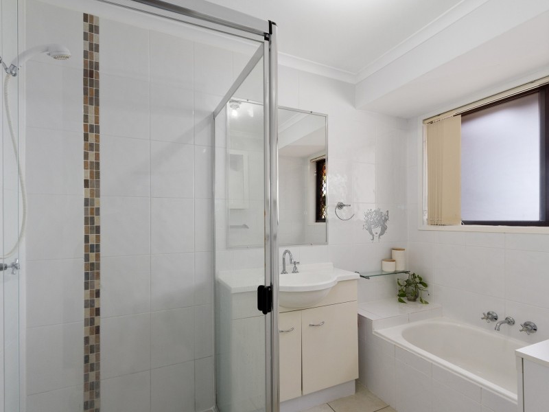 9/13 Cannington Place, Helensvale QLD 4212