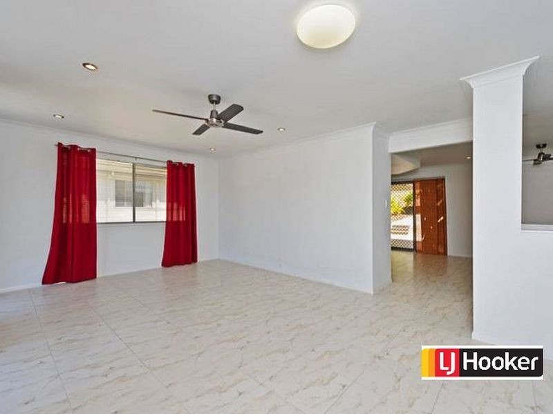 31 Hadrian Crescent, Pacific Pines QLD 4211