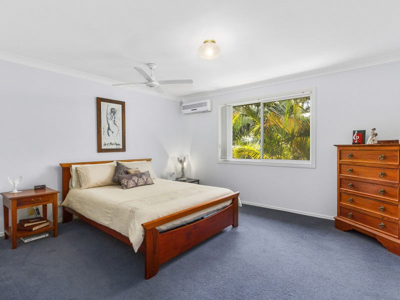 4 Sage Court, Runaway Bay QLD 4216