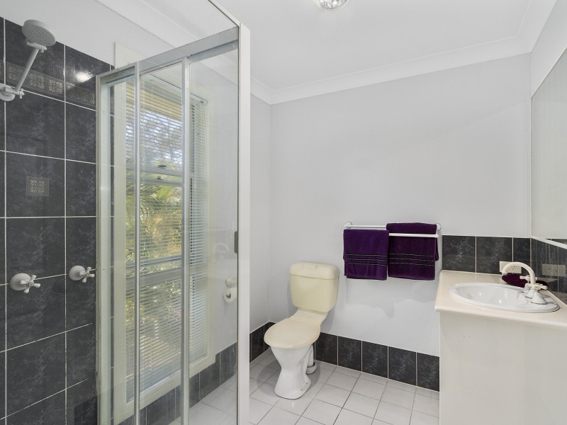 4 Sage Court, Runaway Bay QLD 4216