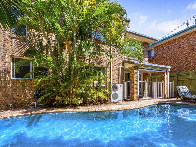 4 Sage Court, Runaway Bay QLD 4216