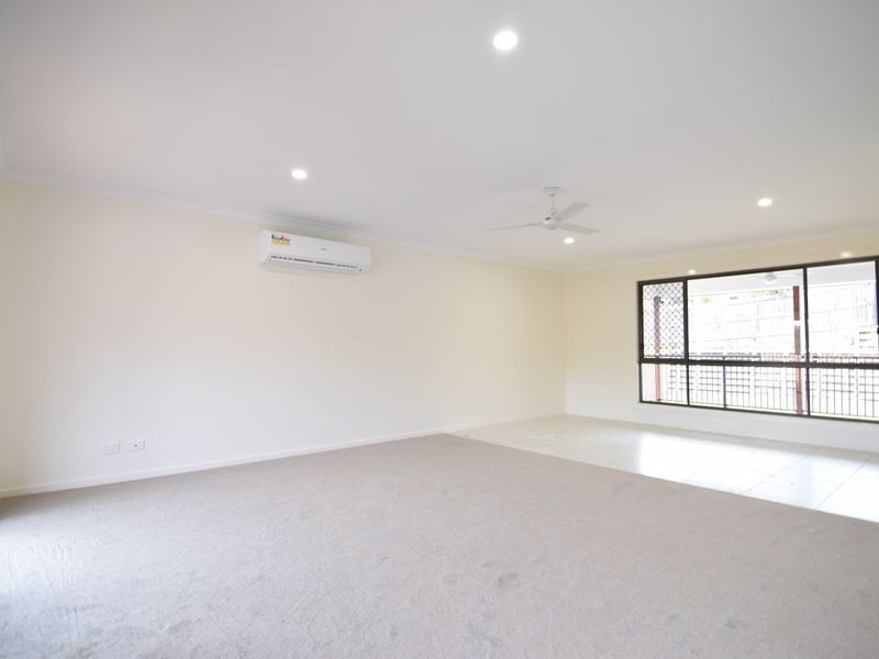 3 Hellman  Street, Molendinar QLD 4214