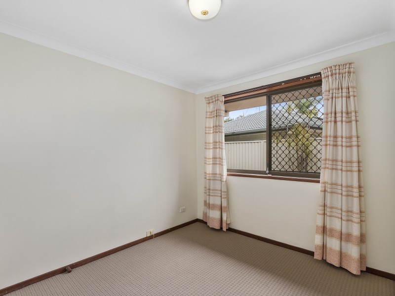 6 Burrinjuck Drive, Coombabah QLD 4216