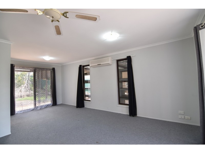 64 Alexander Drive, Highland Park QLD 4211