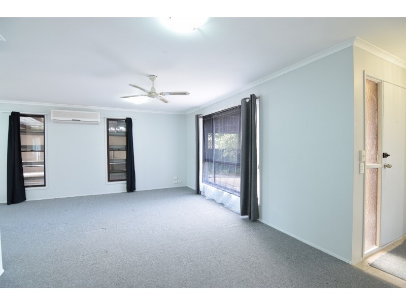 64 Alexander Drive, Highland Park QLD 4211