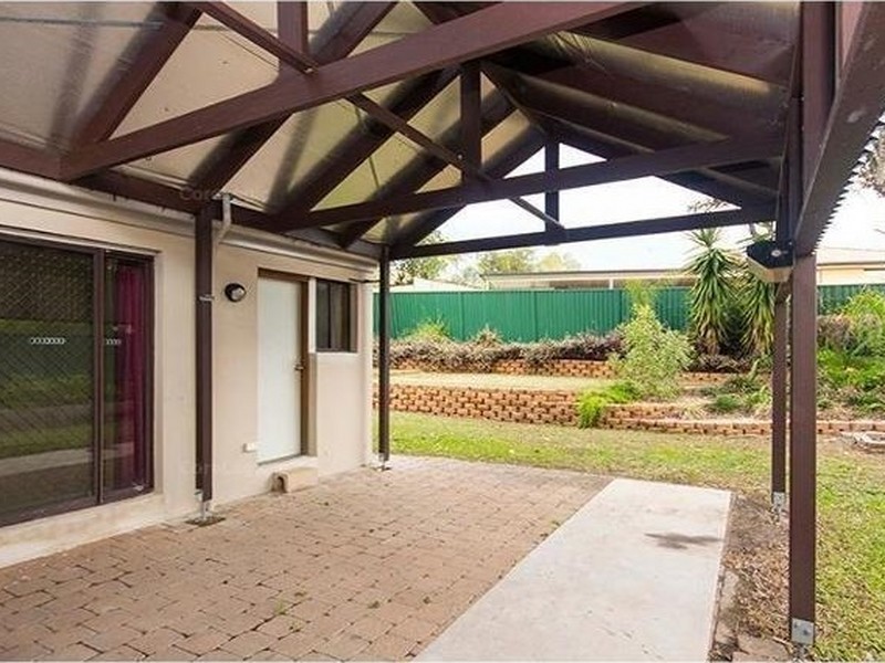 64 Alexander Drive, Highland Park QLD 4211