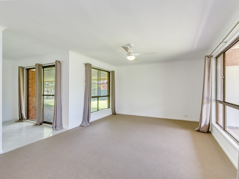 83 Parkes Drive, Helensvale QLD 4212