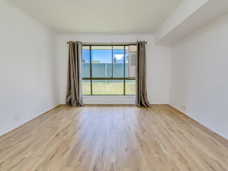 83 Parkes Drive, Helensvale QLD 4212
