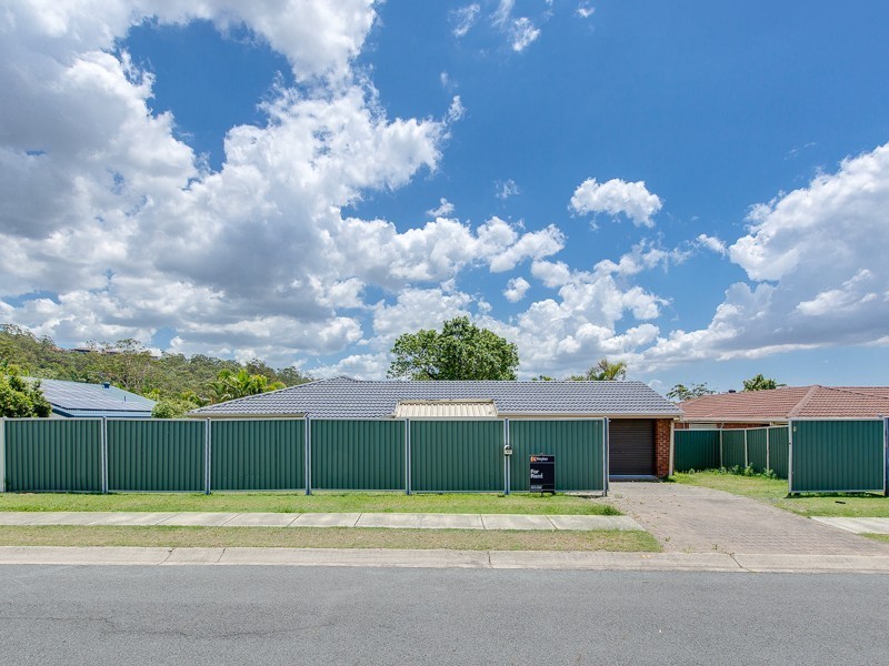 83 Parkes Drive, Helensvale QLD 4212