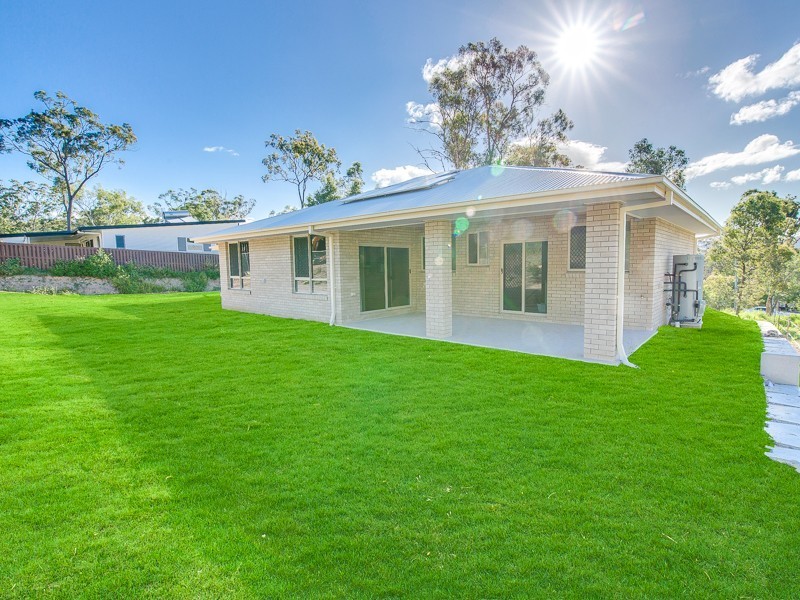 14 Shepparton Road, Helensvale QLD 4212