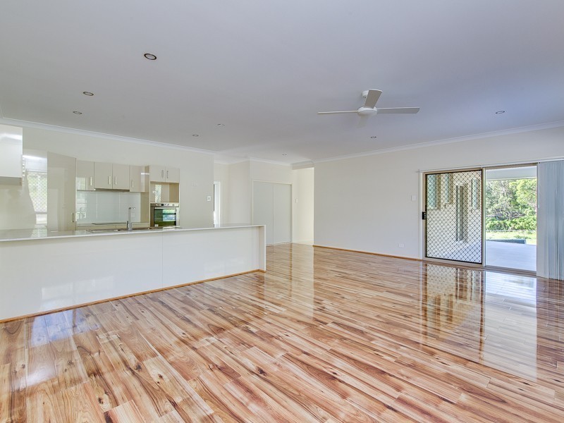 14 Shepparton Road, Helensvale QLD 4212