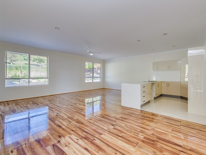 14 Shepparton Road, Helensvale QLD 4212