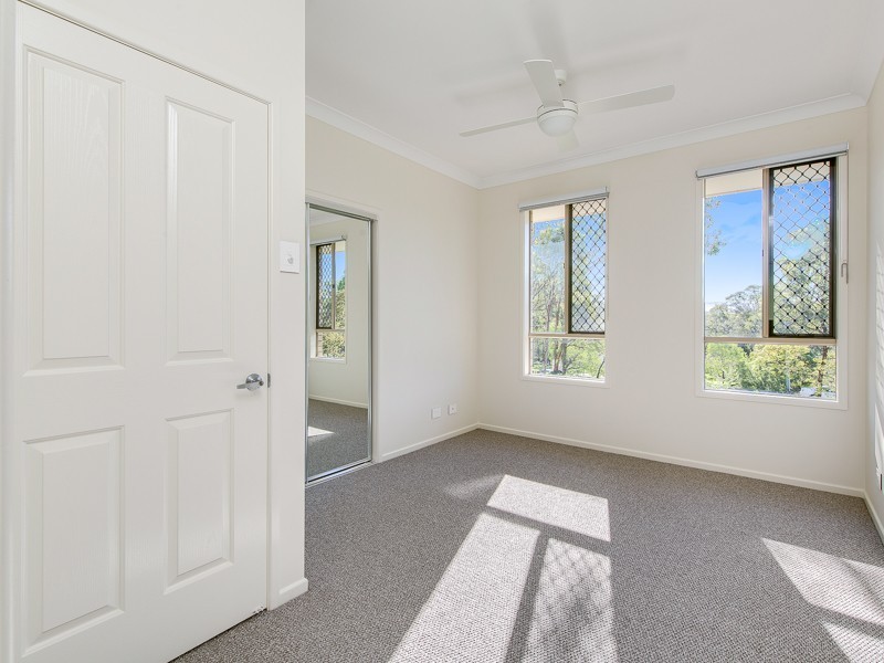 14 Shepparton Road, Helensvale QLD 4212