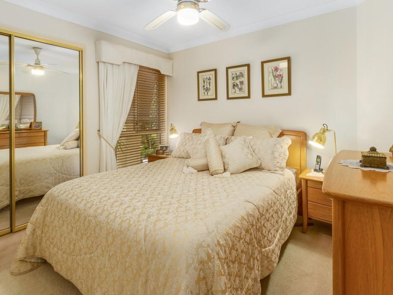 26 Edgeworth Place, Helensvale QLD 4212