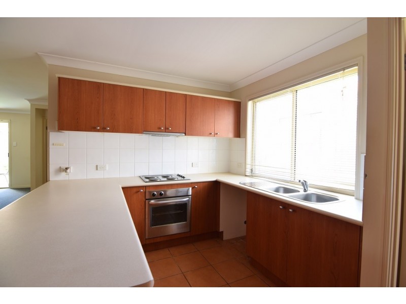 6/8A Clydesdale Drive, Upper Coomera QLD 4209