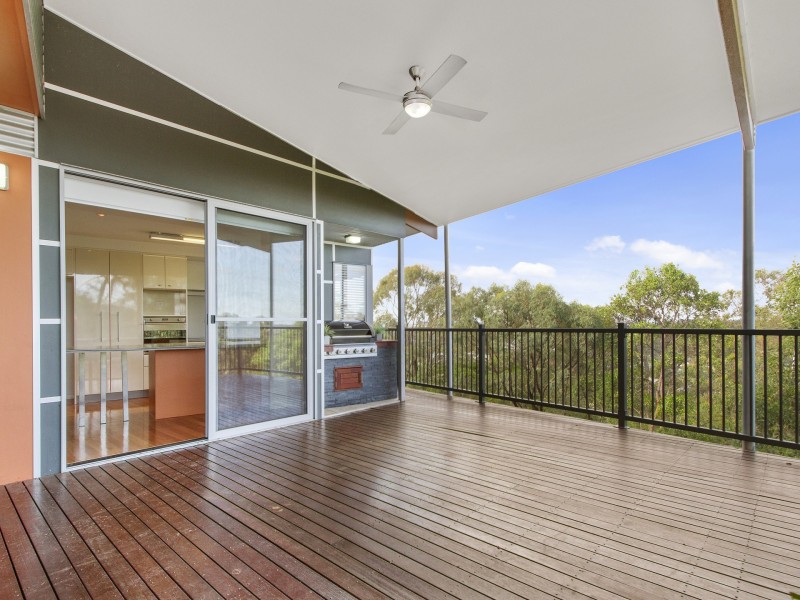 45 Crestridge Crescent, Oxenford QLD 4210