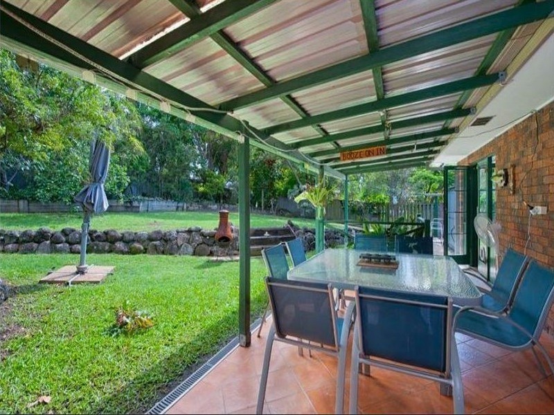 28 Preston Place, Helensvale QLD 4212