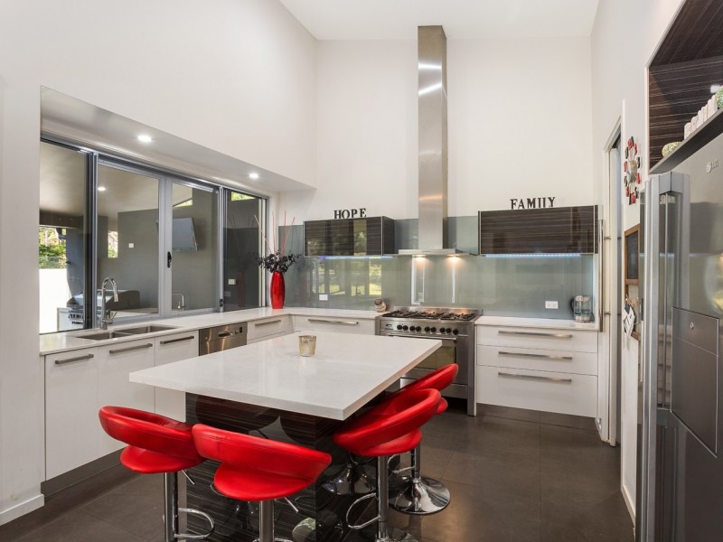 1/18 Woodlands Way, Parkwood QLD 4214